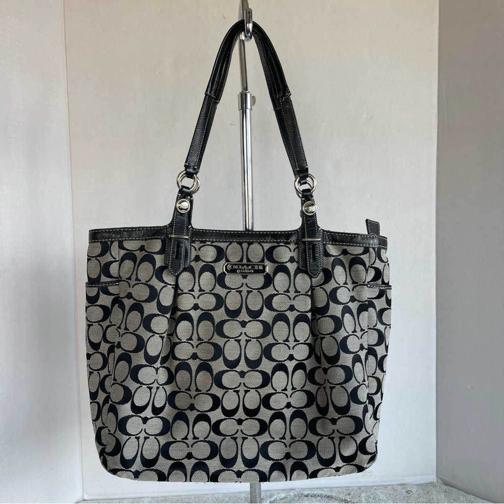 Coach Signature Canvas Leather Medium Tote Shoulder Bag Gray and  Black Zip